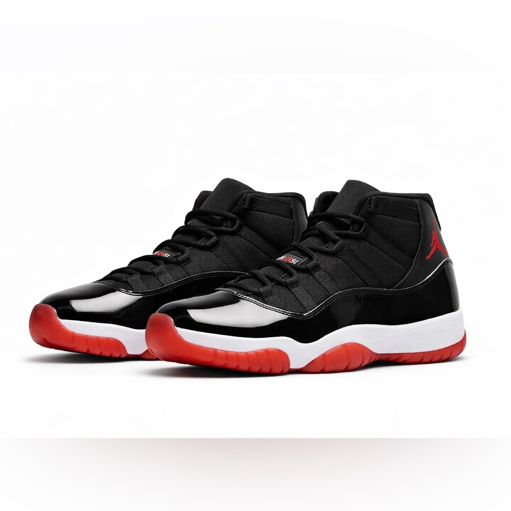 Air Jordan 11 “Playoffs” Bred – Size 12 – Deadstock / New (No Box) Never Worn
